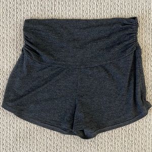 Pinkblush maternity ruched side lounge shorts in charcoal gray  size medium